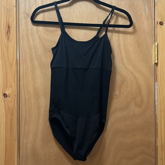 Wolford! Opaque Naturel Forming Body - Picture 2 of 7